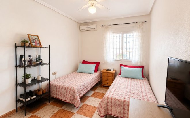 Resale - Apartment -
Cabo Roig - Costa Blanca
