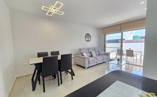 Herverkoop - Villa -
Ciudad Quesada - Costa Blanca