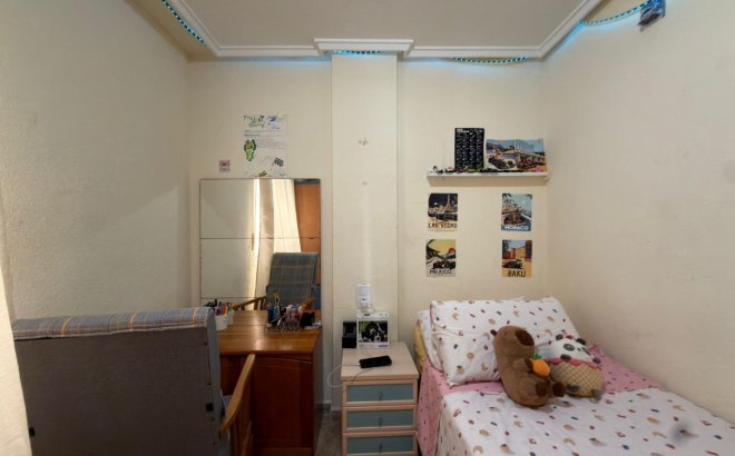 Herverkoop - Appartement -
Torrevieja - Curva Del Palangre