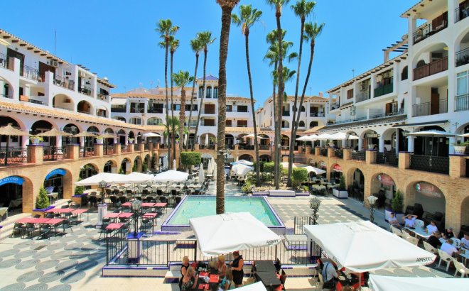 Revente - Town House -
Villamartin - Costa Blanca