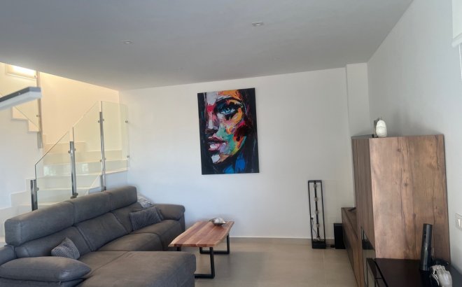 Herverkoop - Villa -
Los Montesinos - Costa Blanca