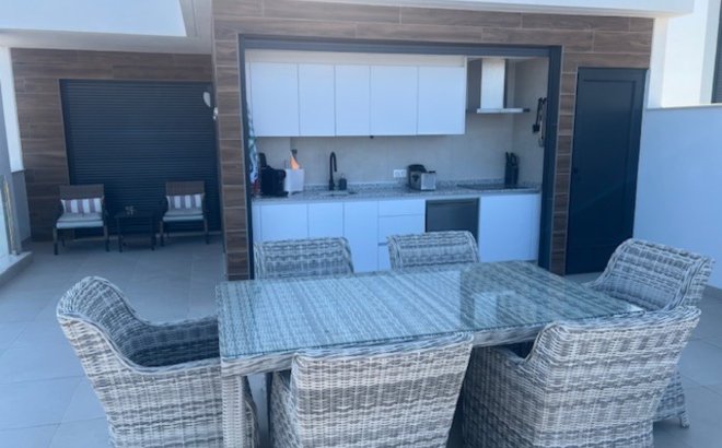 Herverkoop - Villa -
Los Montesinos - Costa Blanca