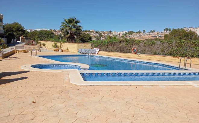 Herverkoop - Appartement -
Villamartin - Costa Blanca
