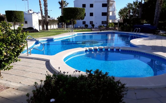 Revente - Appartement -
Villamartin - Costa Blanca