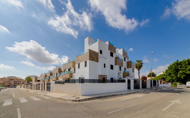 Herverkoop - Villa -
Villamartin - Costa Blanca