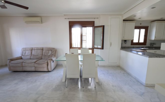 Herverkoop - Appartement -
Orihuela Costa - Costa Blanca