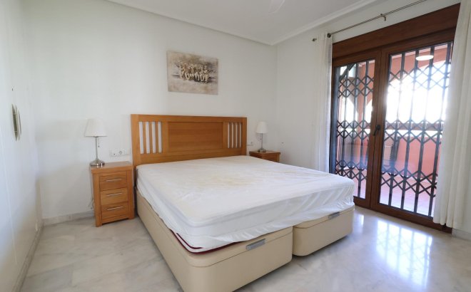 Herverkoop - Appartement -
Orihuela Costa - Costa Blanca