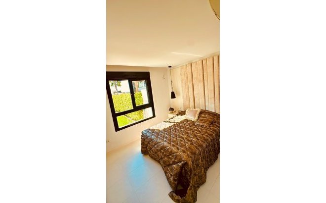 Herverkoop - Town House -
Orihuela Costa - Villamartín