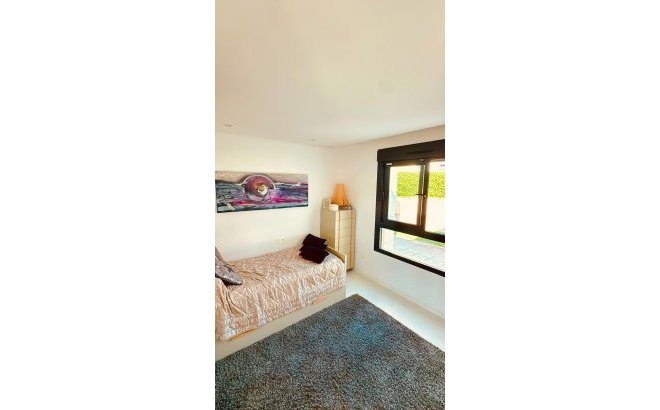 Herverkoop - Town House -
Orihuela Costa - Villamartín