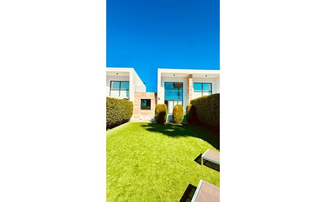 Herverkoop - Town House -
Orihuela Costa - Villamartín