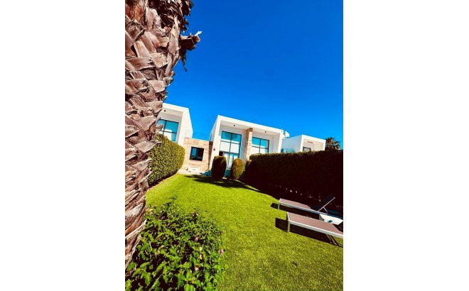 Herverkoop - Town House -
Orihuela Costa - Villamartín