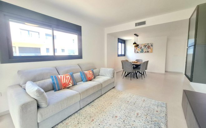 Revente - Appartement -
Orihuela Costa - Villamartín