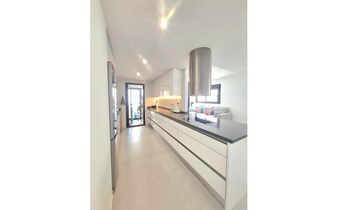 Revente - Appartement -
Orihuela Costa - Villamartín