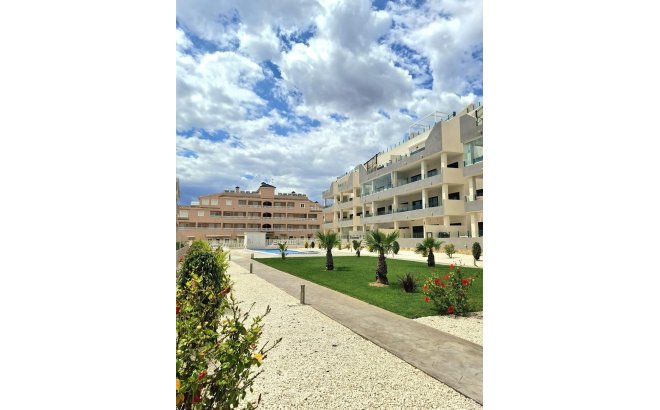 Revente - Appartement -
Orihuela Costa - Villamartín