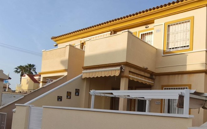 Herverkoop - Bungalow -
Orihuela Costa - Playa Flamenca