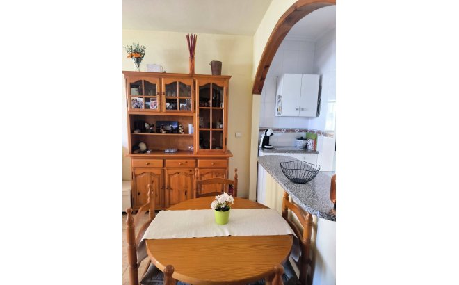 Herverkoop - Bungalow -
Orihuela Costa - Playa Flamenca