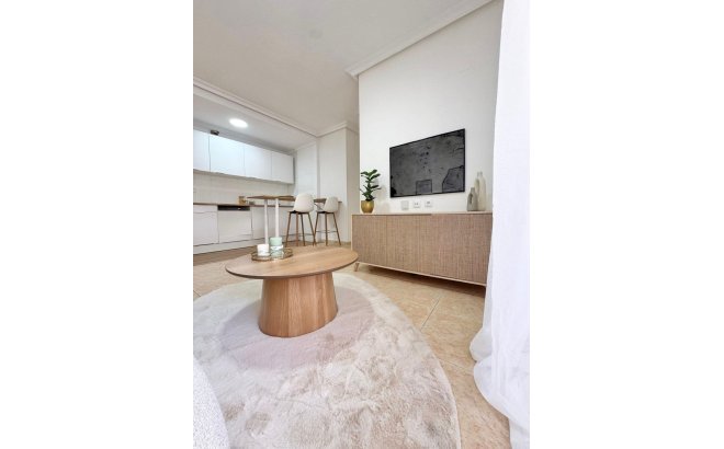 Herverkoop - Appartement -
Torrevieja