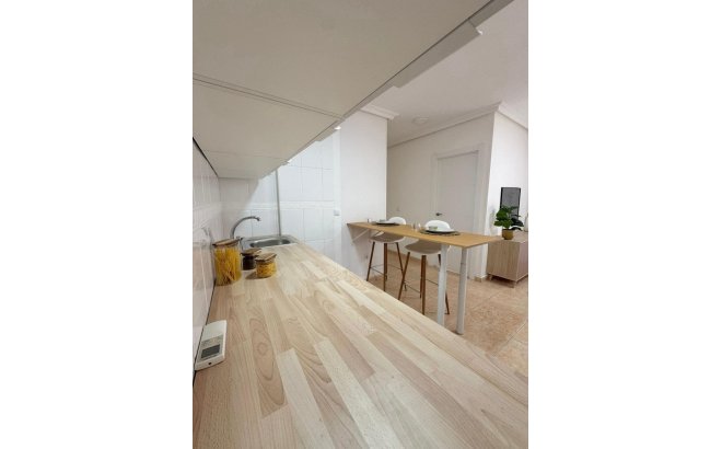 Herverkoop - Appartement -
Torrevieja