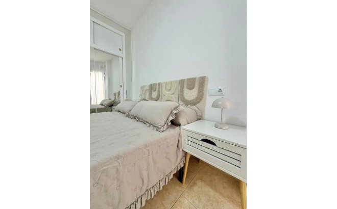 Herverkoop - Appartement -
Torrevieja