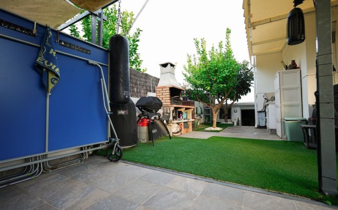 Herverkoop - Town House -
Torrevieja - Aguas Nuevas