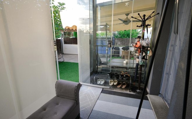 Herverkoop - Town House -
Torrevieja - Aguas Nuevas