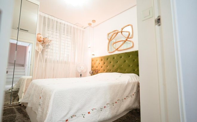 Herverkoop - Town House -
Torrevieja - Aguas Nuevas