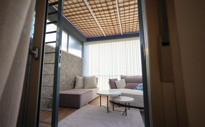 Herverkoop - Town House -
Torrevieja - Aguas Nuevas