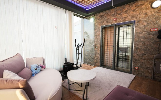 Herverkoop - Town House -
Torrevieja - Aguas Nuevas