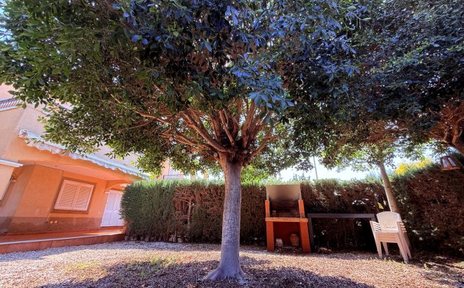 Herverkoop - Town House -
Mil Palmeras - Costa Blanca