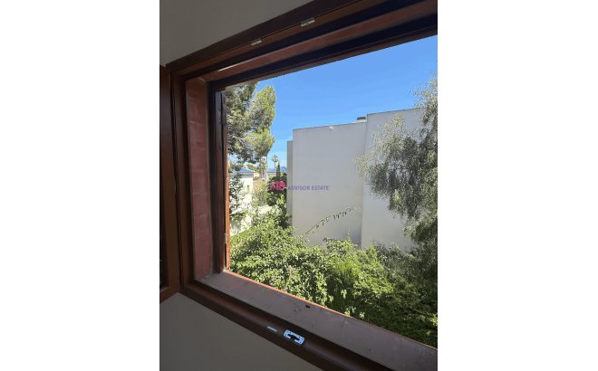 Herverkoop - Appartement -
Orihuela Costa - Costa Blanca