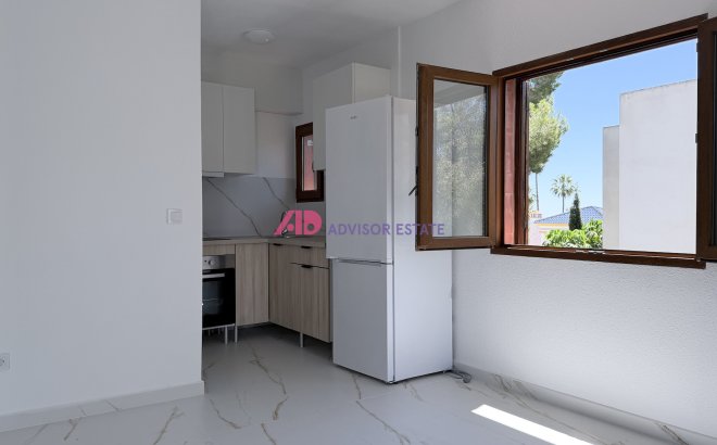 Herverkoop - Appartement -
Orihuela Costa - Costa Blanca