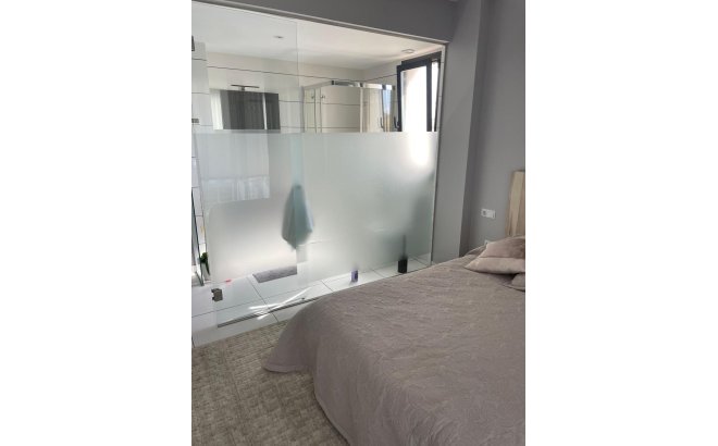 Herverkoop - Appartement -
Villamartin - Costa Blanca
