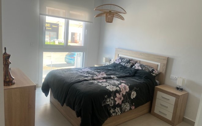 Herverkoop - Villa -
Los Montesinos - Costa Blanca