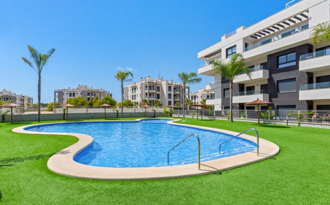 Herverkoop - Penthouse -
Villamartin - Costa Blanca