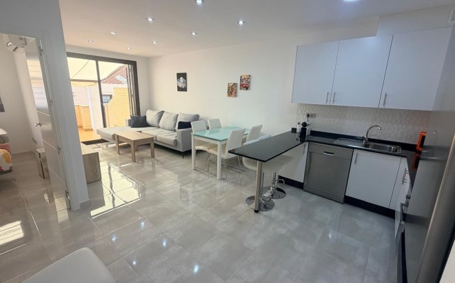 Revente - Appartement -
Orihuela Costa - Costa Blanca