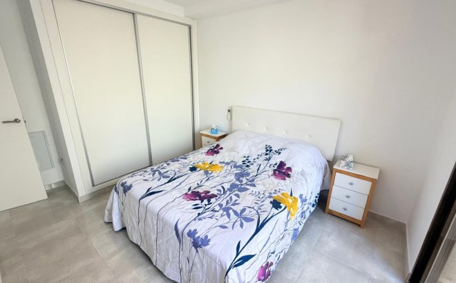 Revente - Appartement -
Orihuela Costa - Costa Blanca