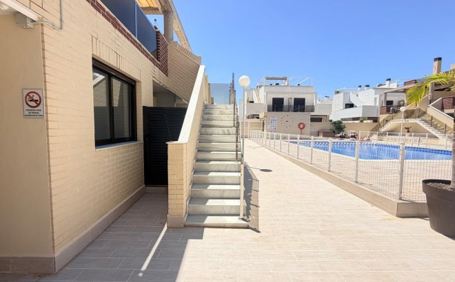 Revente - Appartement -
Orihuela Costa - Costa Blanca