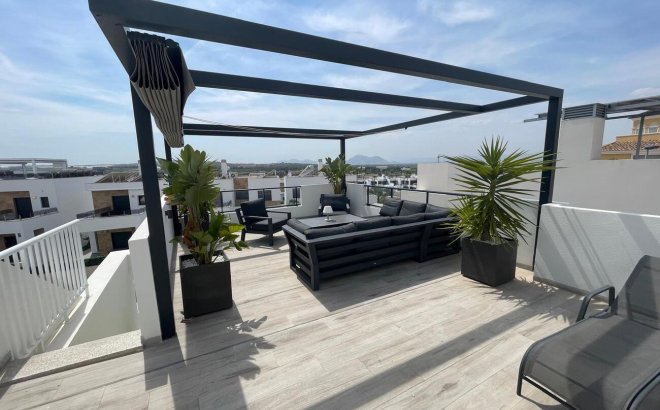 Resale - Villa -
Benijofar