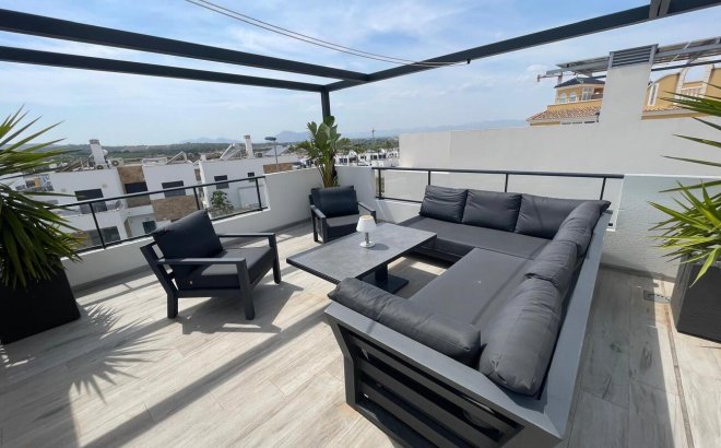 Resale - Villa -
Benijofar