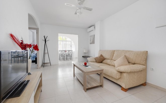 Herverkoop - Bungalow -
Torrevieja - Costa Blanca