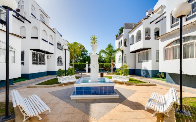 Herverkoop - Bungalow -
Torrevieja - Costa Blanca
