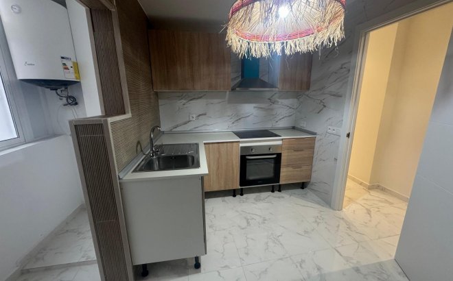 Revente - Appartement -
Torrevieja - Costa Blanca