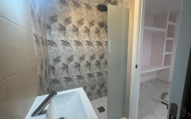 Revente - Appartement -
Torrevieja - Costa Blanca