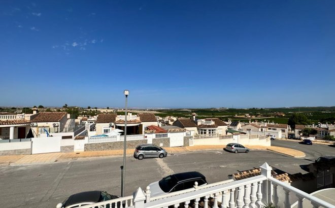 Revente - Villa -
San Miguel de Salinas - Inland