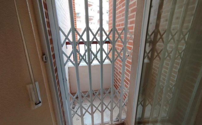 Herverkoop - Appartement -
Torrevieja - HABANERAS PLAZA SANTA MARIA