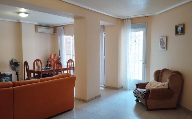 Herverkoop - Appartement -
Torrevieja - HABANERAS PLAZA SANTA MARIA