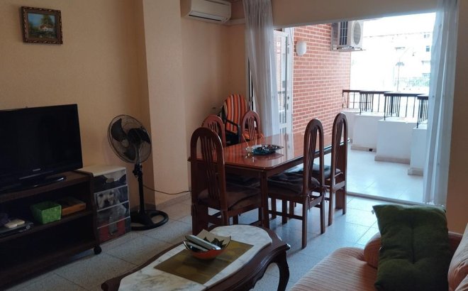 Herverkoop - Appartement -
Torrevieja - HABANERAS PLAZA SANTA MARIA