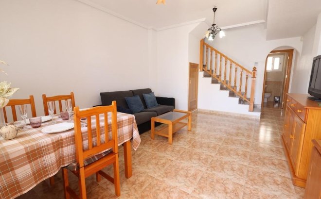 Resale - Dúplex -
Orihuela Costa - Costa Blanca