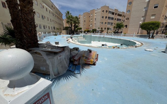 Herverkoop - Bungalow -
Torrevieja - La Siesta - El Salado - Torreta
