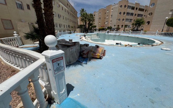 Herverkoop - Bungalow -
Torrevieja - La Siesta - El Salado - Torreta